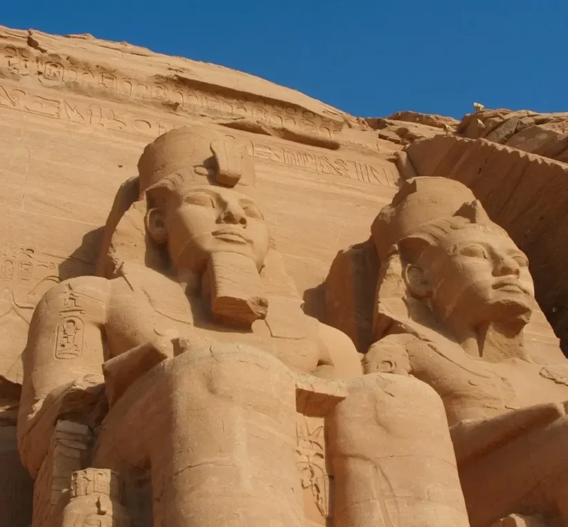 magnificent-Abu-Simbel-