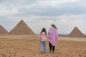 Hurghada to Cairo Day Trip – Pyramids ,Museum ,Old Cairo
