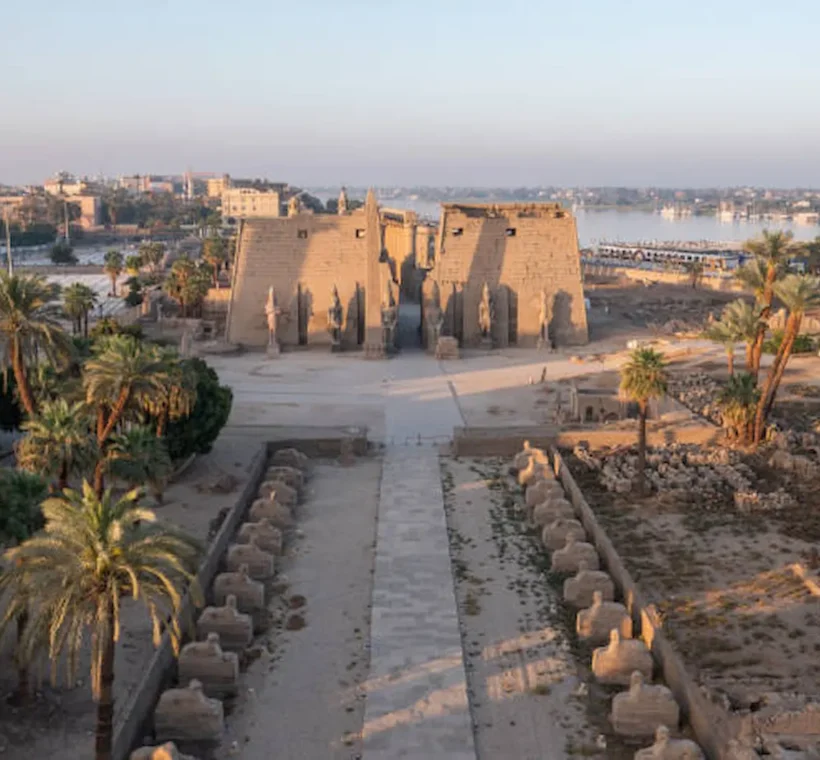 luxor temple tour