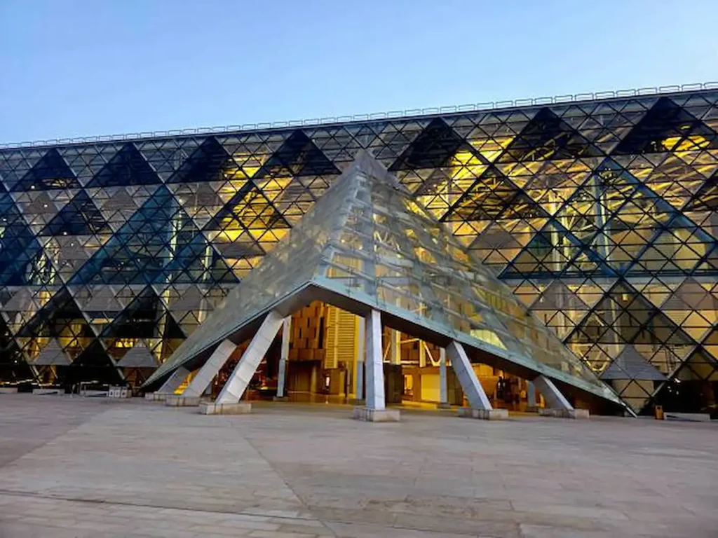 Grand Egyptian Museum tour