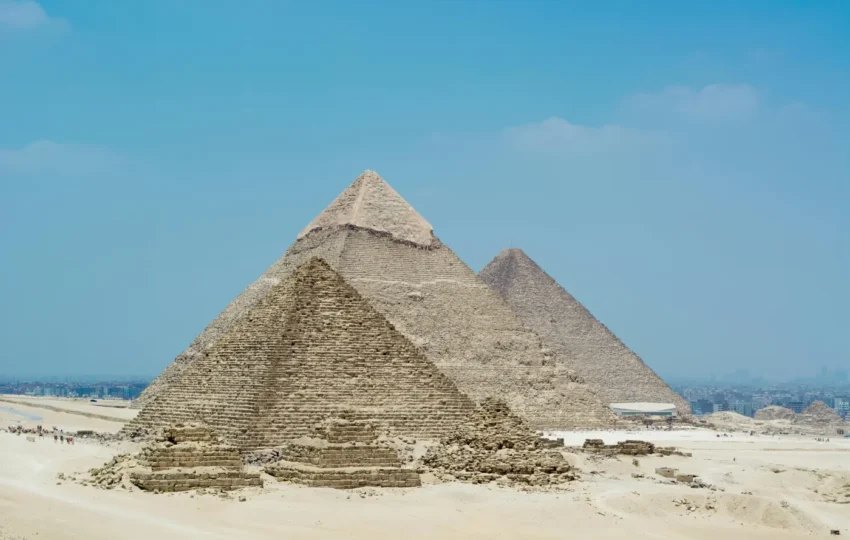 giza pyramids
