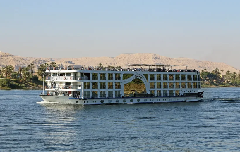 3 Night Nile Cruise Aswan to Luxor: Philae, Kom Ombo, Edfu & Karnak