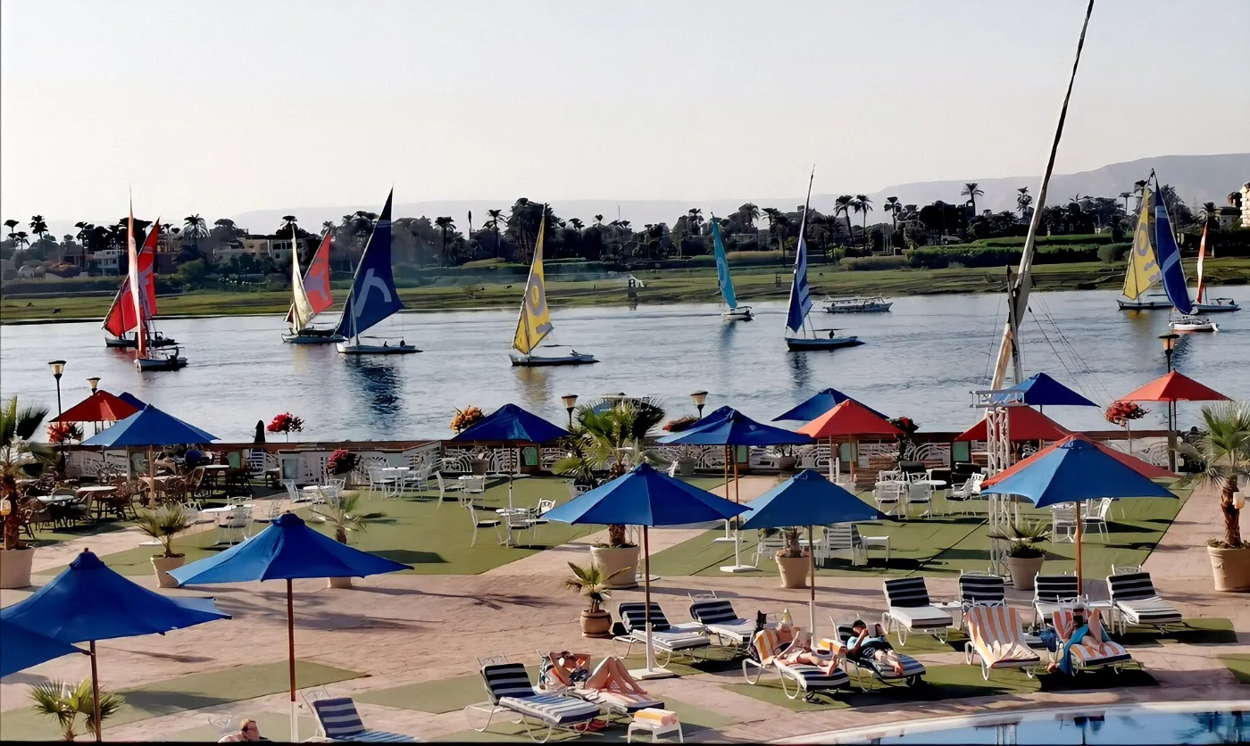 Six nights on one dahabiya between Luxor and Aswan