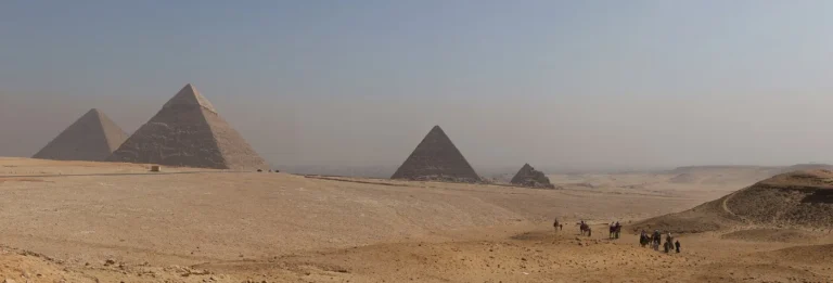 15 Day Egypt Tour: Pyramids, White Desert, Nile Cruise and Abu Simbel