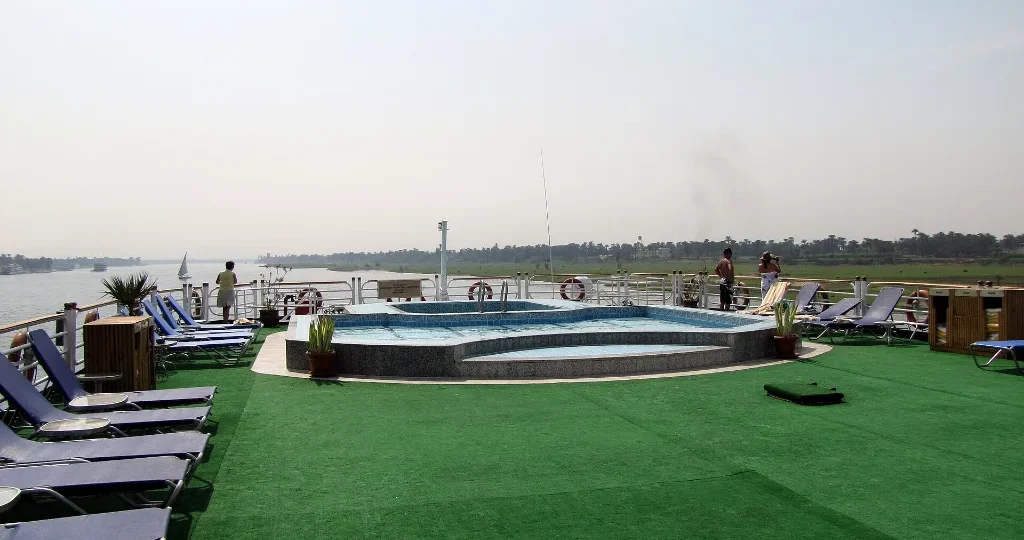 Christmas all inclusive holidays: sun deck and pool on a Nile cruise ship